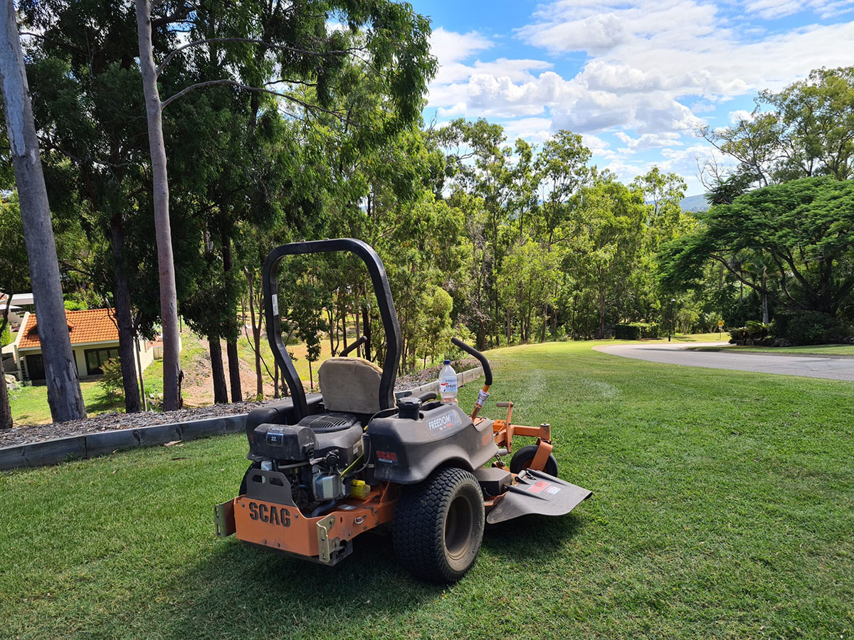 Acreage and Large Area Mowing